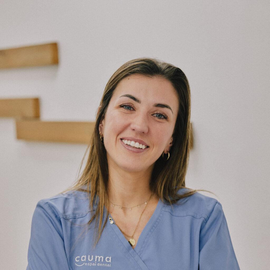 Dra Anna Roca cauma
